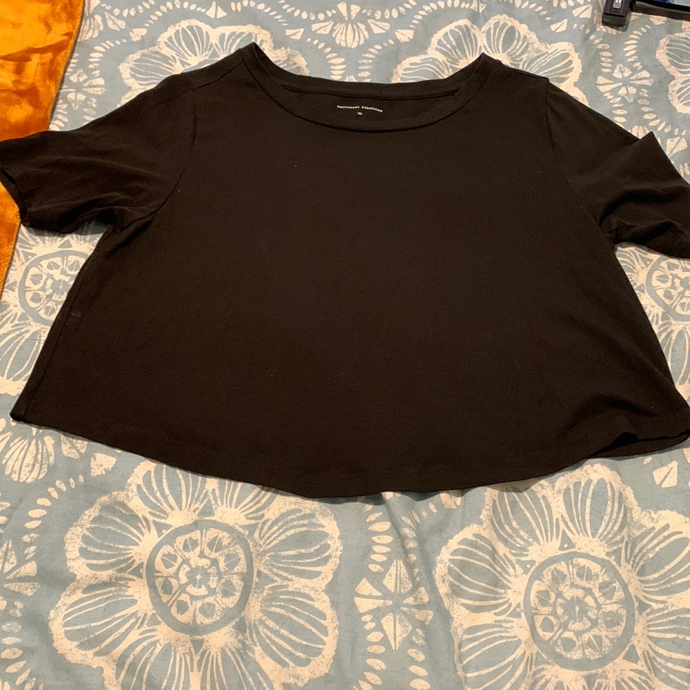 Universal standard crop top